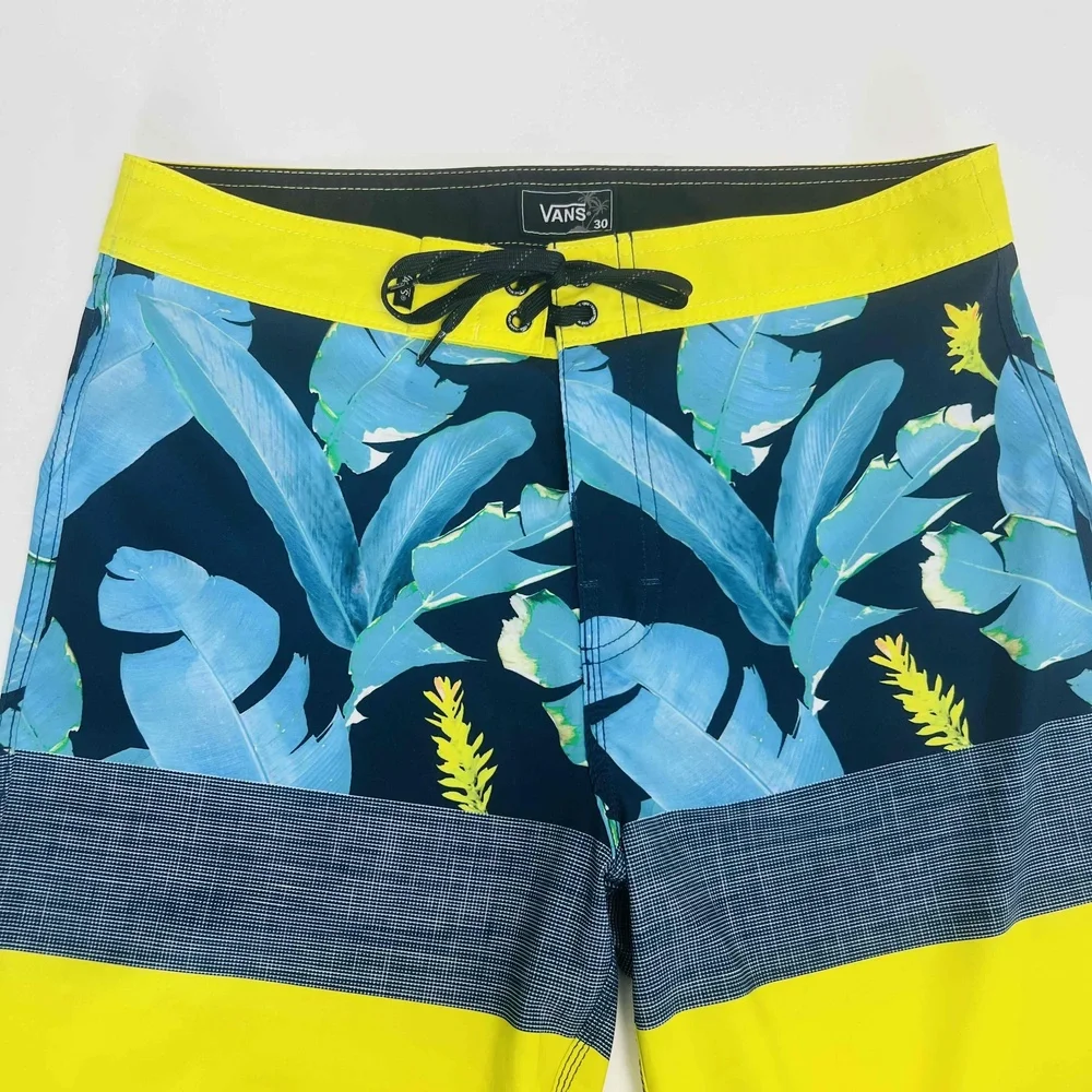 Vans Size 30 Boardshorts Multi-Color Drawstring‎ Waist Floral Color Block